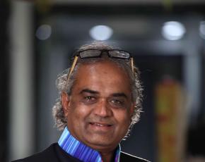 Этот бизнесмен из Индии заслуживает звания «Босс года», и вот почему