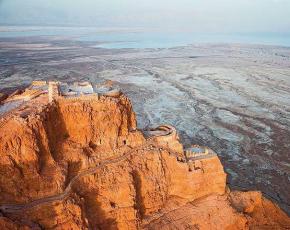 Masada - hur kung Herodes ointagliga fästning föll Berättelsen om den gamla fästningen Masada